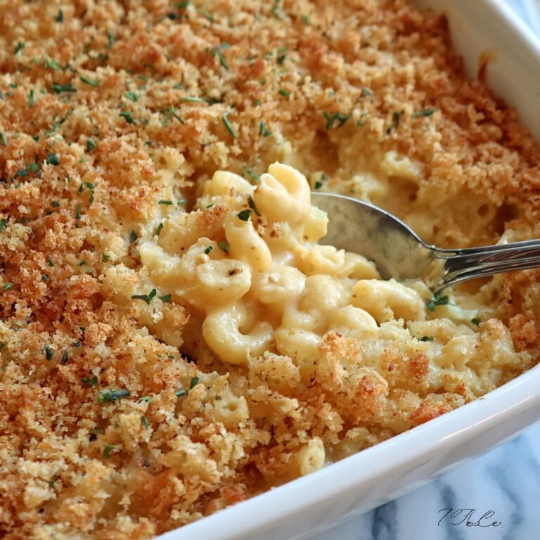 Baked Mac and Cheese with Cheez-It Crust Recipe
